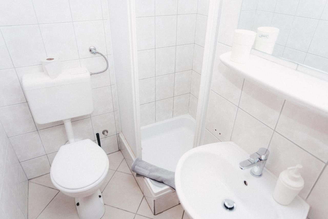 Apartmani Males ロゴズニッツァ エクステリア 写真